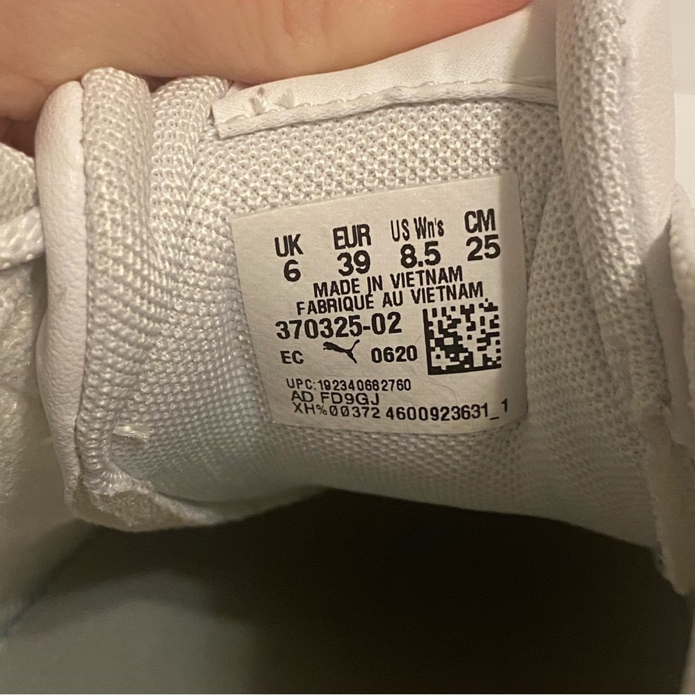 PUMA Carina Soft Foam White Sneakers Lace Up Shoes Optimal Comfort Size 8.5 - Picture 12 of 13